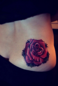 美麗的臀部明亮的玫瑰紋身圖案
