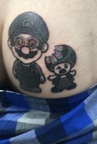 Chłopcy z tatuażami Super Mary biodra czarne zdjęcia z tatuażami Super Mario