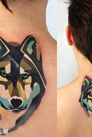 nyak fúró farkas tetoválás minta
