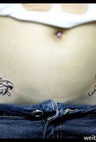 modello del tatuaggio della lettera del corpo del fiore squisito popolare della pancia della ragazza
