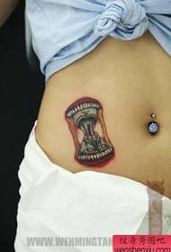 modello di tatuaggio clessidra popolare popolare pancia pancia