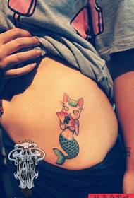 wanita abdomen warna kecantikan kucing nelayan badan tatu kerja oleh tatu menunjukkan gambar itu