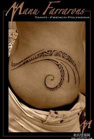 baywang sa hip klasikong pattern ng pattern ng totem tattoo