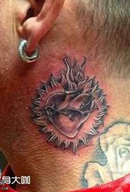 Шаблон за татуировка на сърцето на огъня