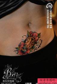 Fra Bauch Faarf Rose Auer Tattoo Tattoo Wierker