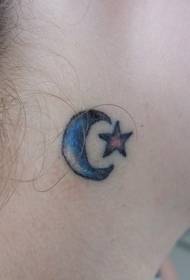 Mėlyna mažoji žvaigždė ir pusmėnulio tatuiruotės modelis