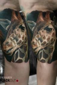 ihlombe lamaqiniso i-Styled colorful giraffe tattoo