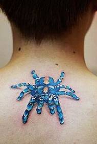 patrón de tatuaje de cuello: patrón de tatuaje de araña de color de cuello
