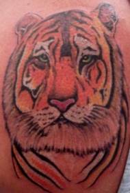 patrón de tatuaje de cabeza de tigre de color de hombro