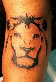 крака черна минималистична снимка на лъвска глава татуировка