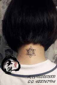 Zadné krk šesťbodové hviezdy tetovanie
