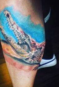 nogu raskošno oslikane uzorke tetovaže glave od krokodila