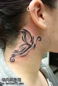 Шаблон татуювання метелик на шиї