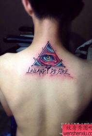 szyja chłopców klasyczny popularny trójkątny wzór tatuażu