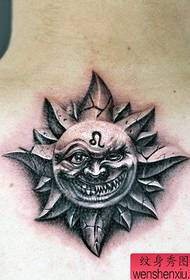 tetovējumu parādīšanas josla ieteica kakla totēma saules tetovējuma modeli