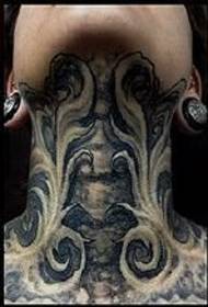 modello tatuaggio classico collo