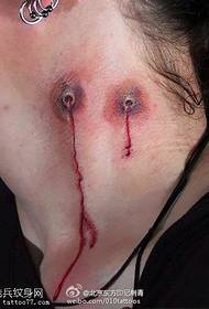 horor realistično krvarenje uzorak rupa za tetovažu rupa