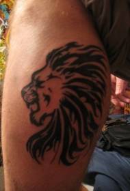 mguu nyeusi kikabila mane simba kichwa tattoo