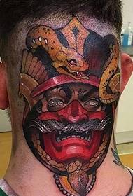 personlighet mäns hals färg tatuering mönster är mycket ond