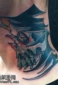 Smrt tetování na krku