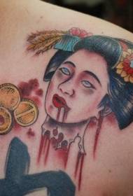 ուսի արյունոտ գեղանկարչություն Geisha գլուխը և մետաղադրամ դաջվածքների օրինակ