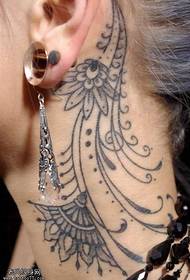 un modello del tatuaggio della vite sul collo 32817 - modello del tatuaggio del fiore del collo