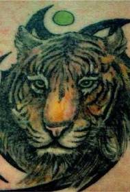 späť farba Tiger hlava kmeňové tetovanie vzor