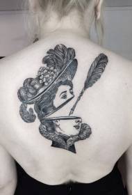 piume in stile surreale in bianco e nero e modello di tatuaggio testa di donna rotta