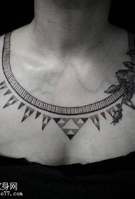 Племенски јака модел на тетоважа