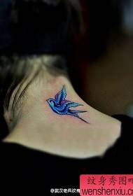 Татуювання шоу малюнок рекомендують жінці колір шиї ластівка татуювання візерунок