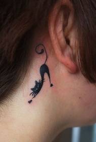 modello tatuaggio tatuaggio totem collo bellezza