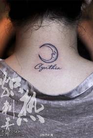 Patró de tatuatge en anglès de la lluna del coll