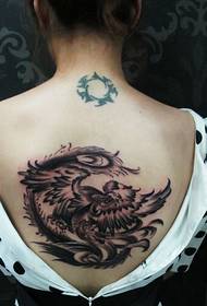 modèle de tatouage phénix beauté dos de la personnalité