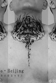 tatoo la prajna baridi kwenye shingo