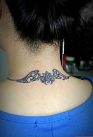 grožio kaklas už sparnų totemo tatuiruotė
