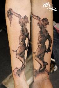 braccio tatuaggio disgustoso guerriero stile horror medusa testa