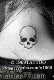 modello di tatuaggio teschio carino collo di bellezza