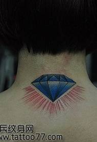 Módne krk vzor diamantové tetovanie