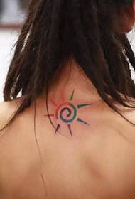 fersk nakke rygg liten mønster tatovering