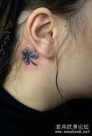 musoro we tattoo maitiro: nzeve clover tattoo maitiro