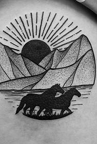 cuisse géométrie noir gris point strié ligne paysage tatouage motif