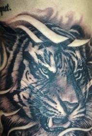 disegno del tatuaggio testa di tigre nera sul retro