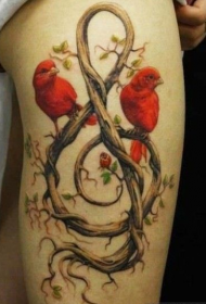 Dots musicals de moda per a cames de dona amb patró de tatuatge a vinya d'ocell
