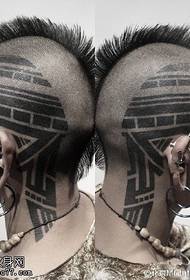 cabeça preta cinza totem tatuagem padrão