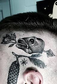 galvos žuvies tatuiruotės modelis