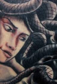 atgal Karikatūros gyvatė su „Medusa“ avataro tatuiruotės modeliu