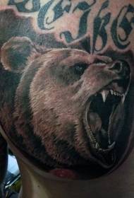 rinnassa realistinen väri vihainen karhu pää tatuointi malli