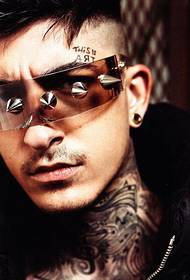 tatuaggio inglese faccia di daniel bamdad