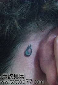 oor Kleine druppeltjes tattoo patroon