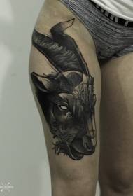 ntchafu yojambula yakuda mbuzi yamutu mutu wa tattoo